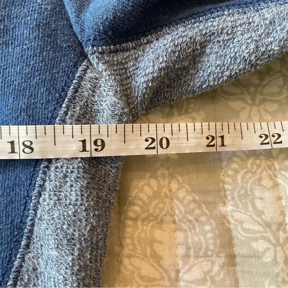 Hollister Turtleneck Pullover Sweatshirt Blue Colorblock Small S Casual Beach - Picture 6 of 8